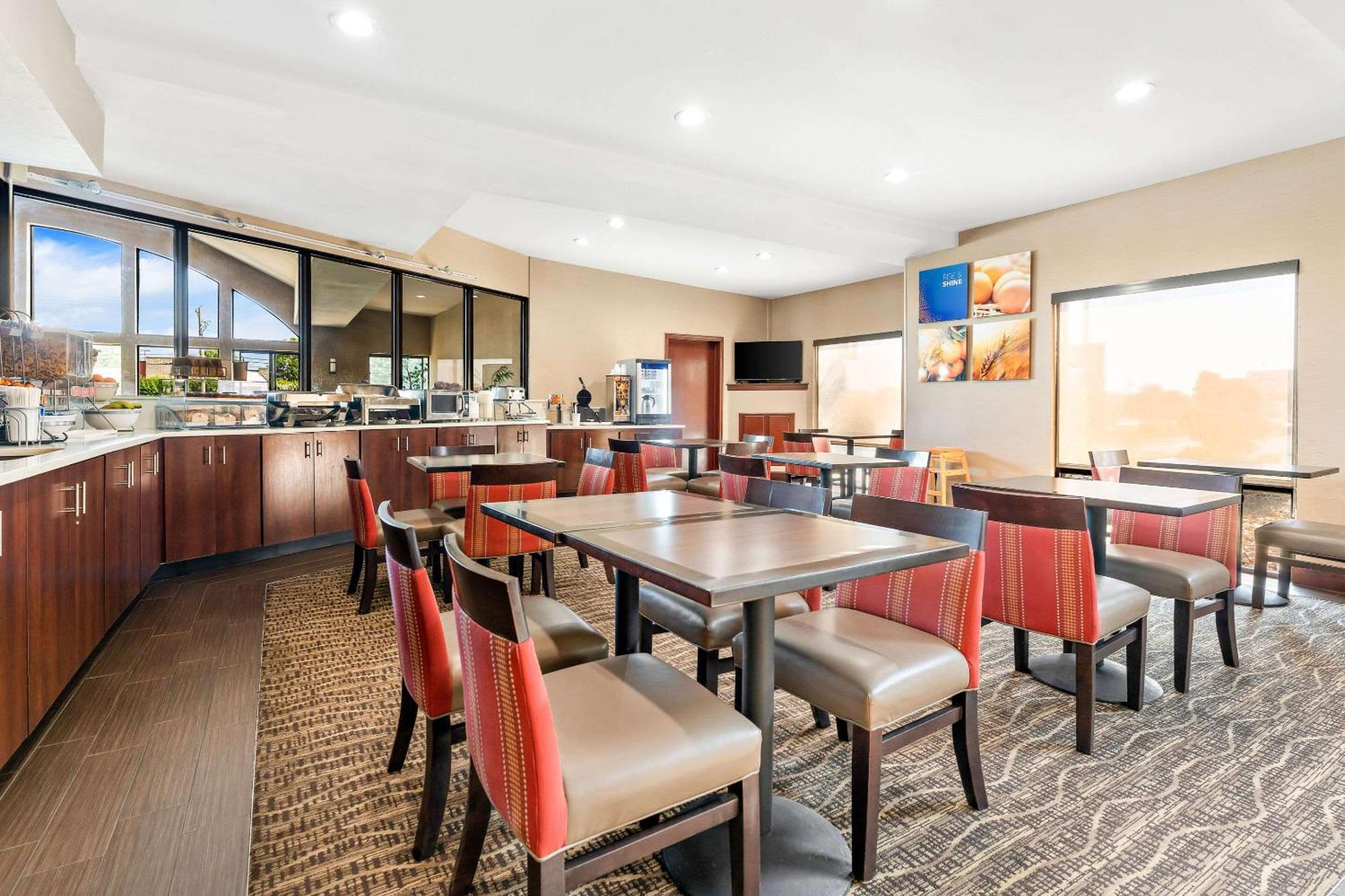 Comfort Suites Near Robins Air Force Base Warner Robins Exteriér fotografie